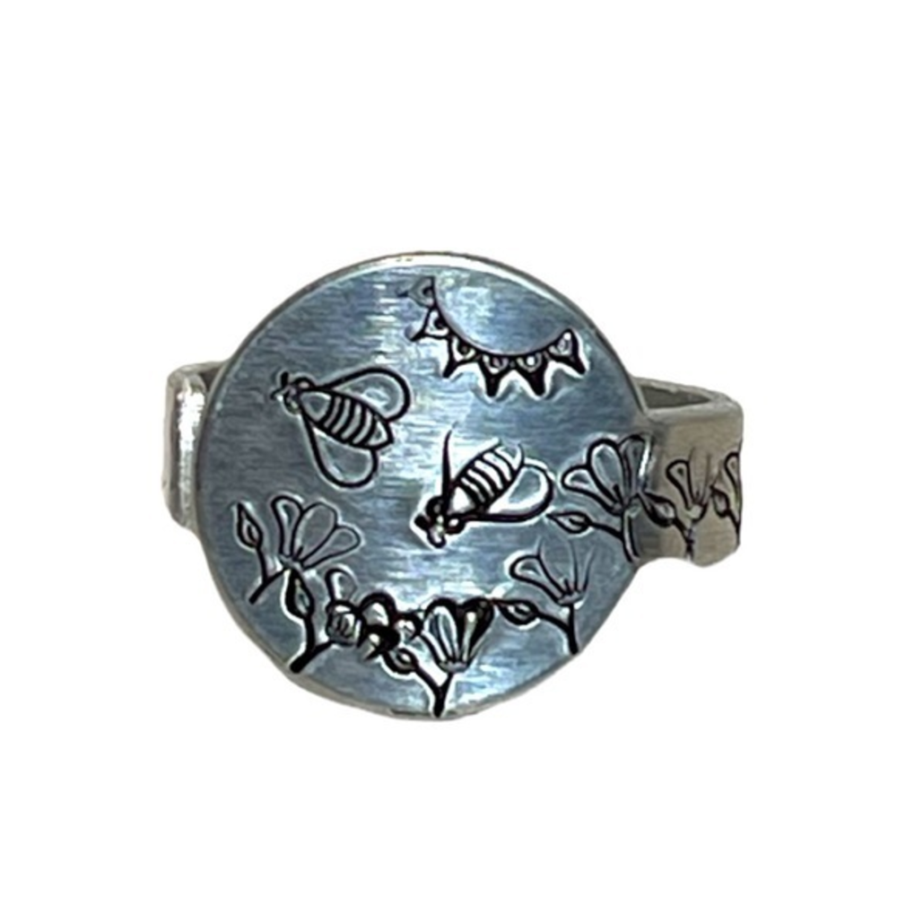 Handmade 9/10 stamped boho floral bee adjustable hypoallergenic medallion‎ ring